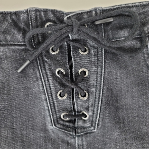 Volcom Tie Front Cut off Black Boyfriend Fit Denim Vintage Style Shorts size 29 - Picture 3 of 12